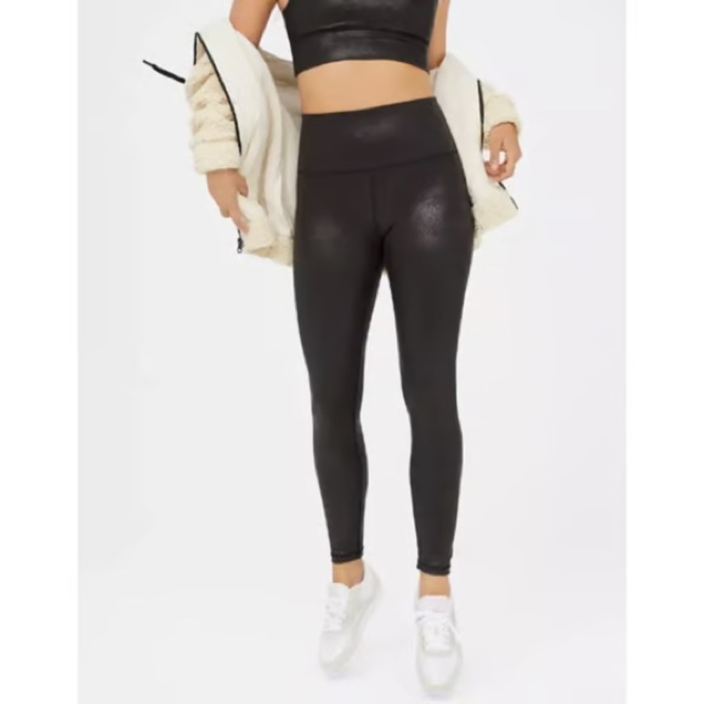 OFFLINE by Aerie The Hugger Black High Waisted Crackle Legging Faux Leather Look